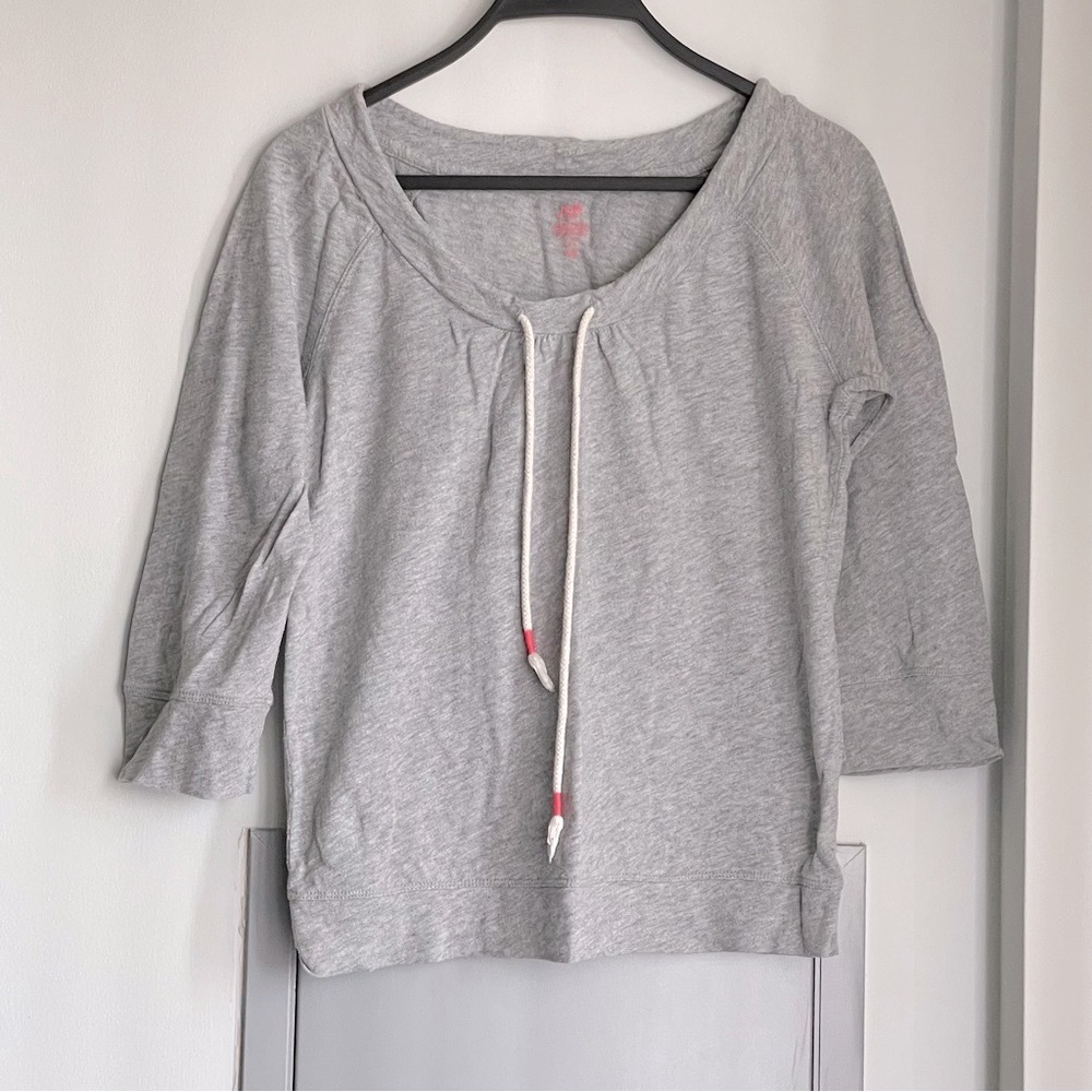 💗 JOE FRESH Gray 3/4 Sleeve Top with Drawstring